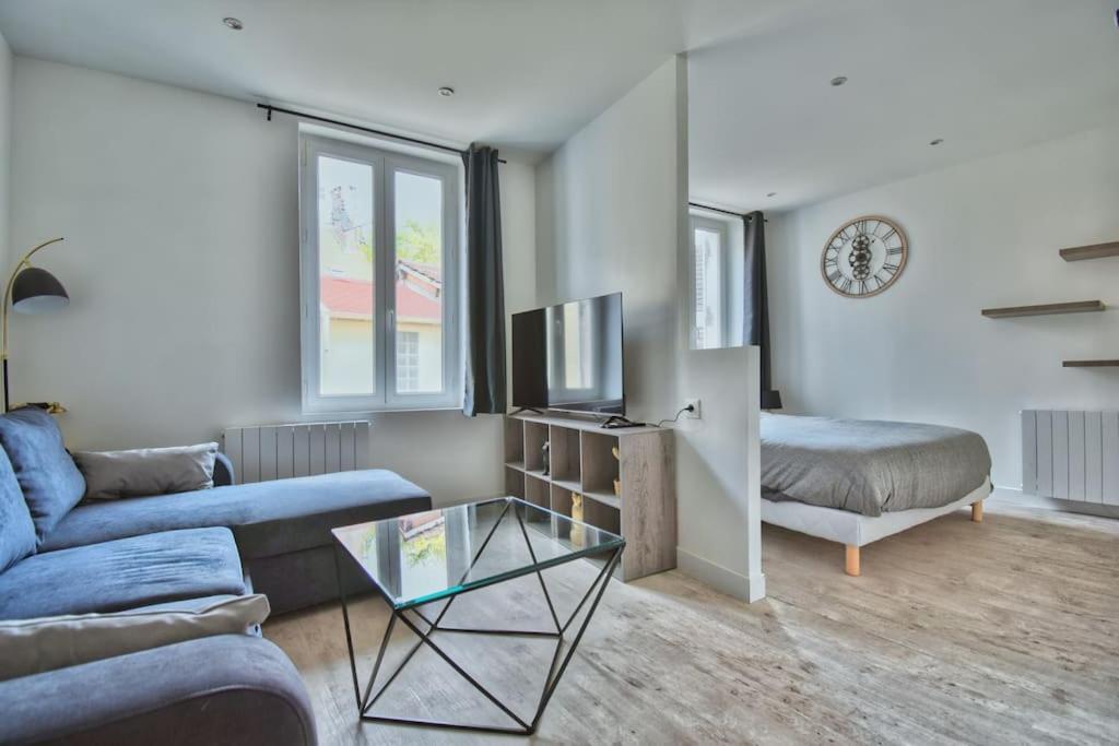 L'Etape Apartamento Maintenon Exterior foto