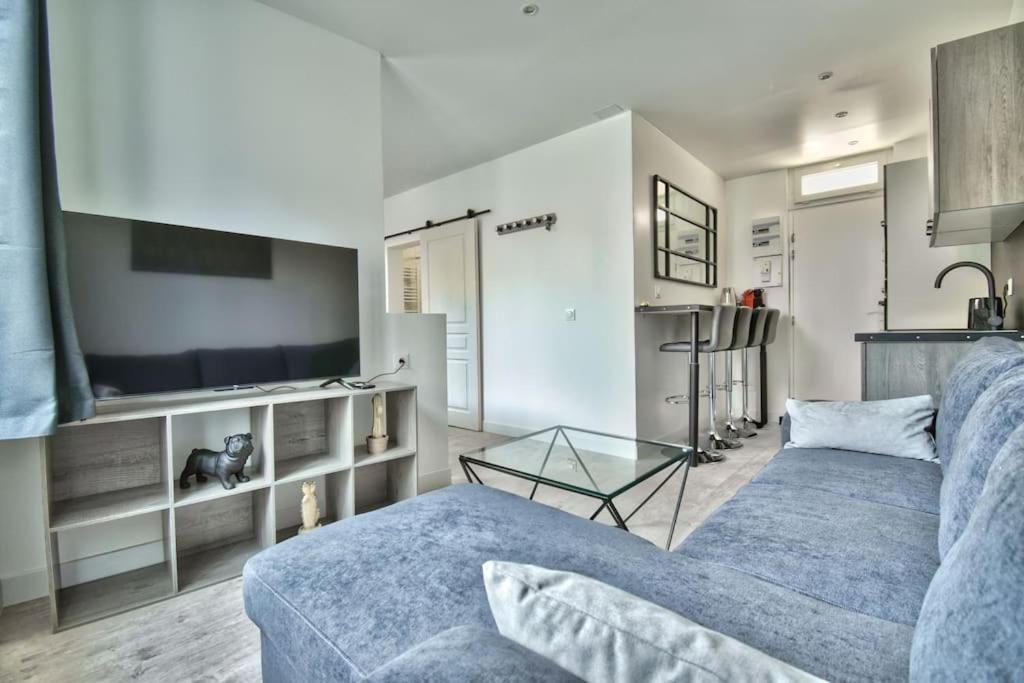 L'Etape Apartamento Maintenon Exterior foto